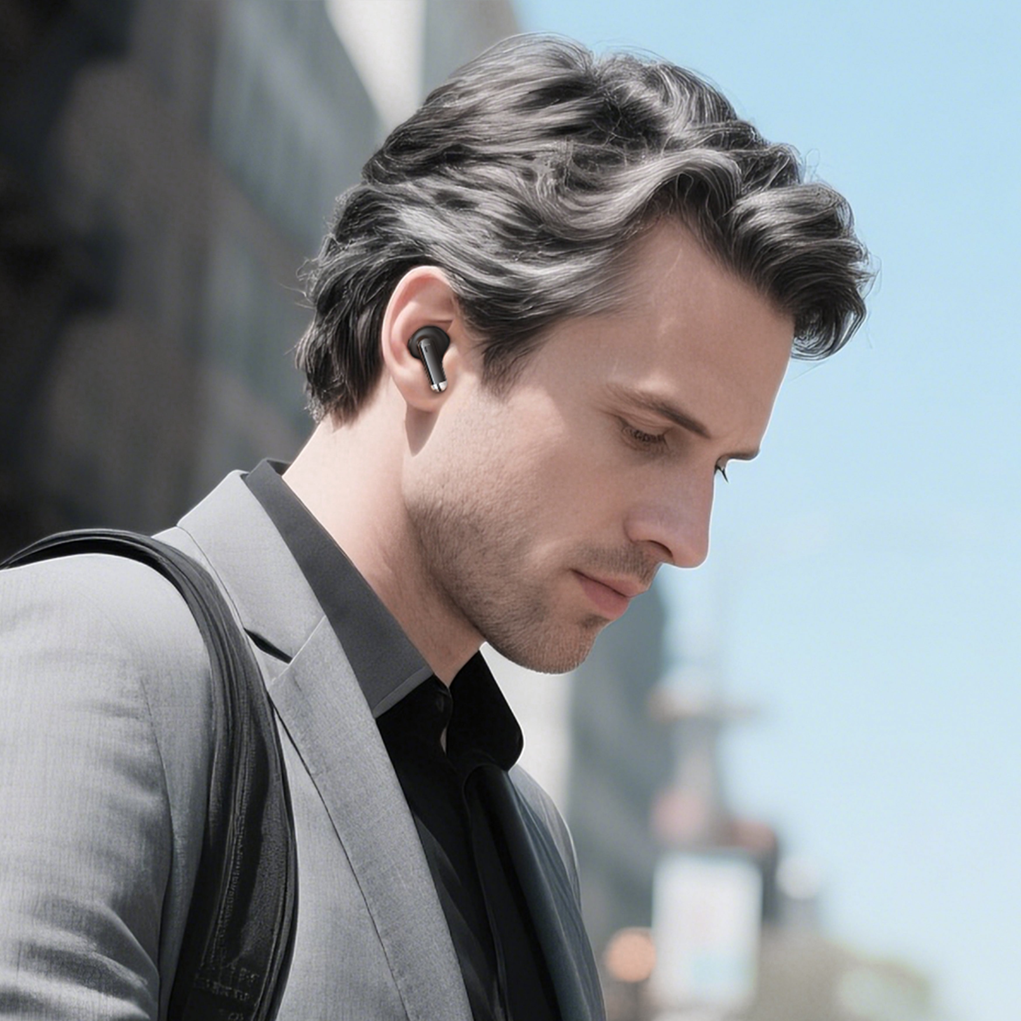 True Wireless Stereo (TWS)